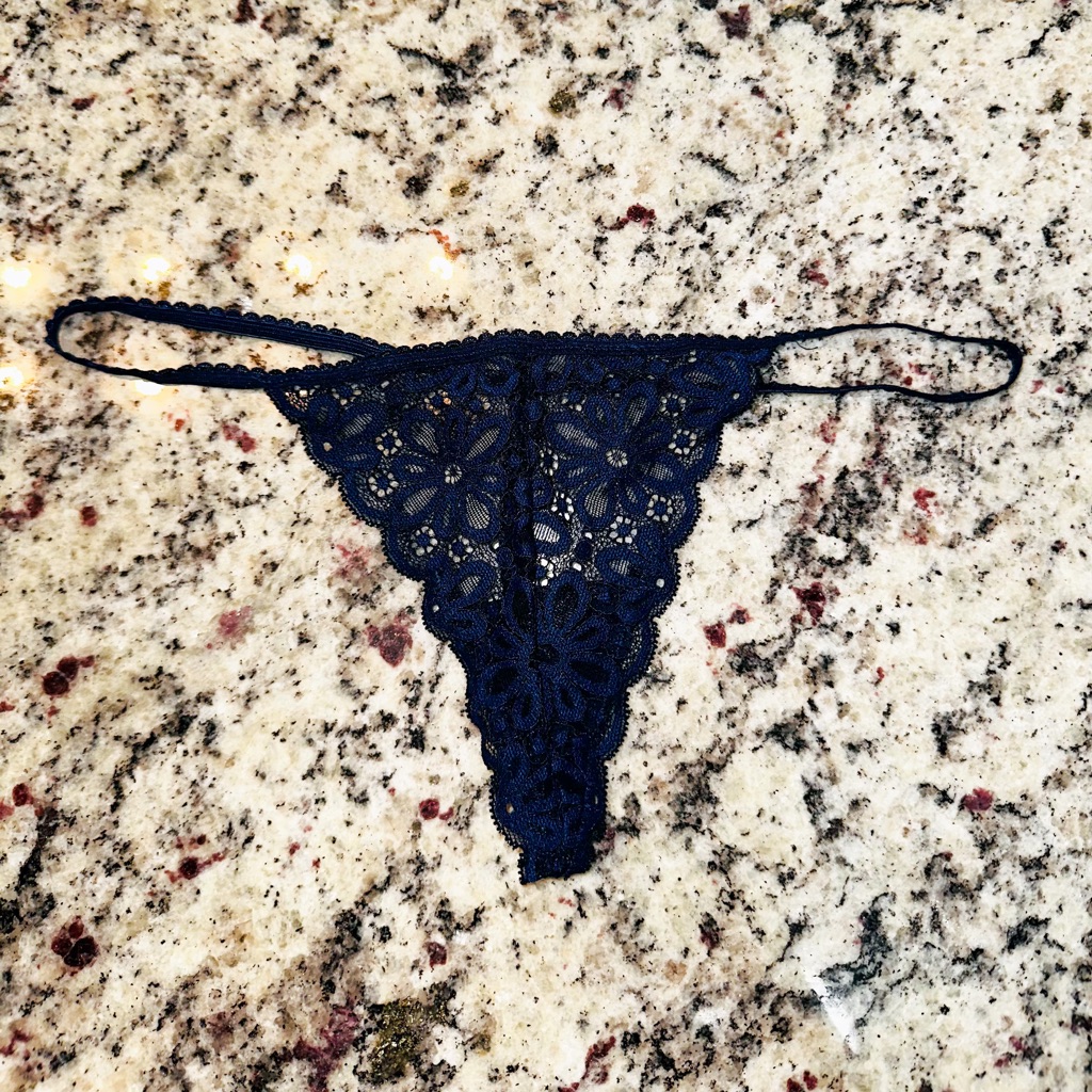 Victoria’s Secret Navy G-String